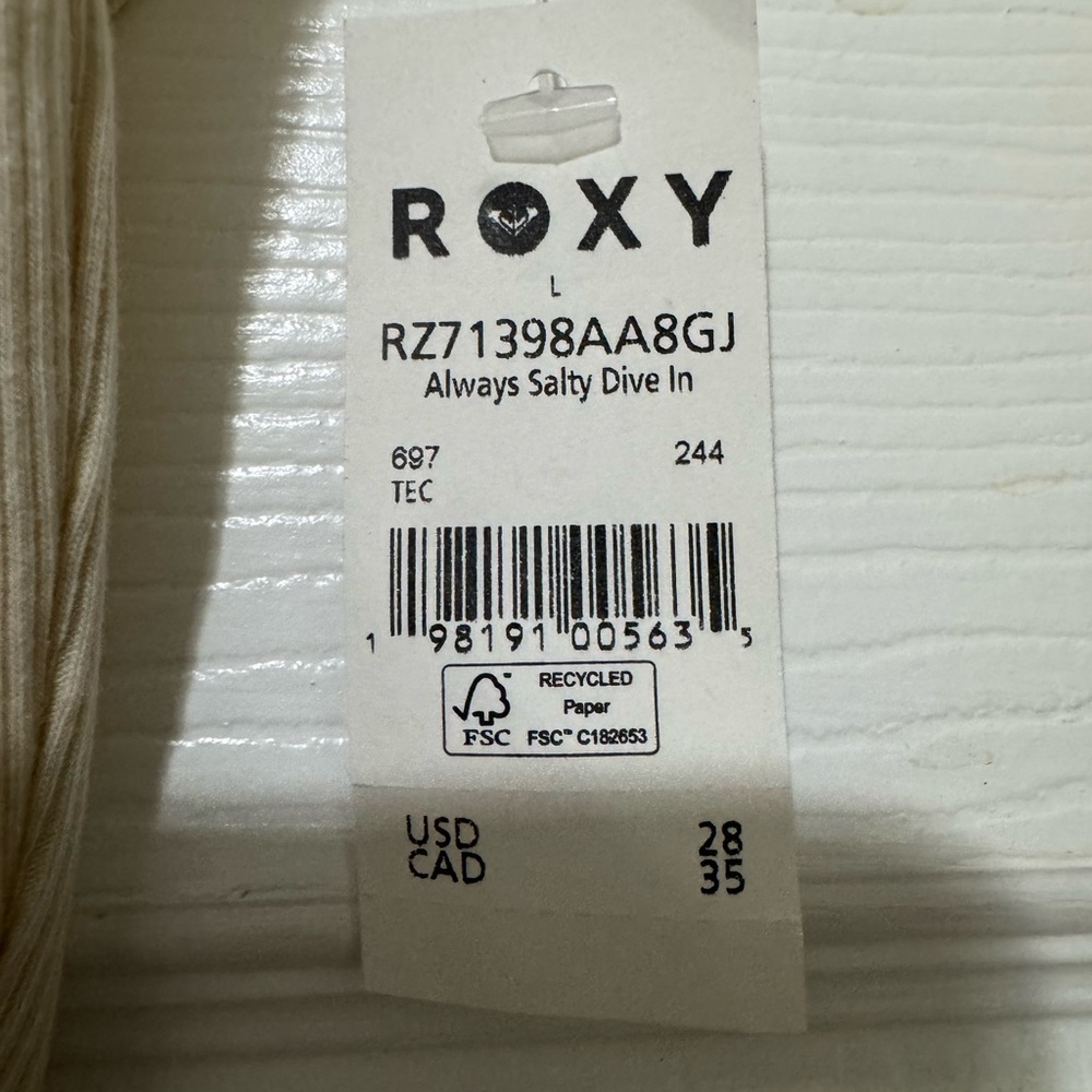 NWT Roxy Cropped Ribbed Tank Size Large - Picture 6 of 6